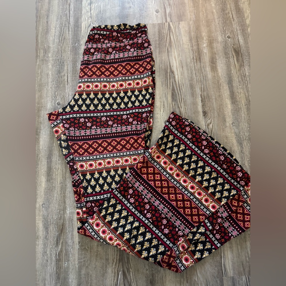Trendy Multicolor Patterned flare Leggings